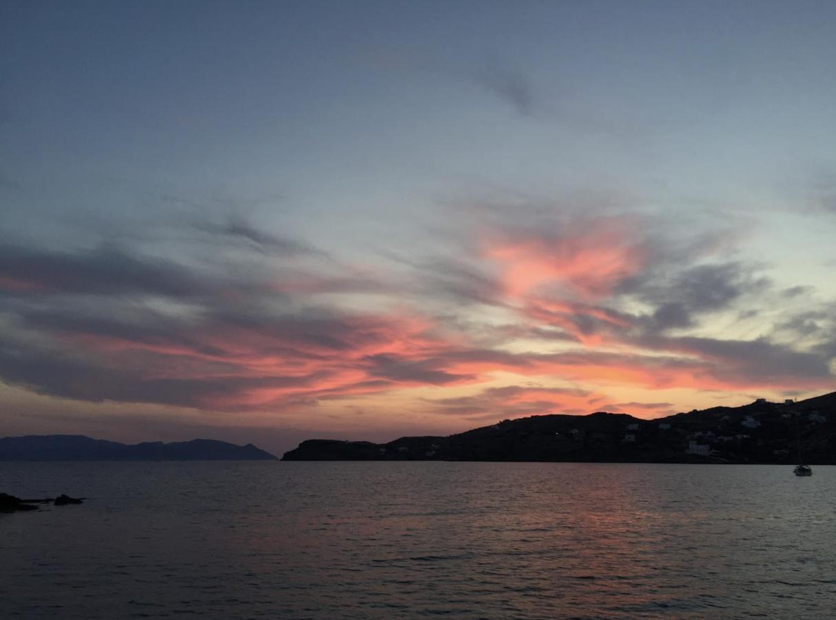 Psili Ammos Hotell Mylopotas Exteriör bild